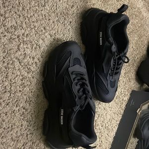 Steve Madden running shoes